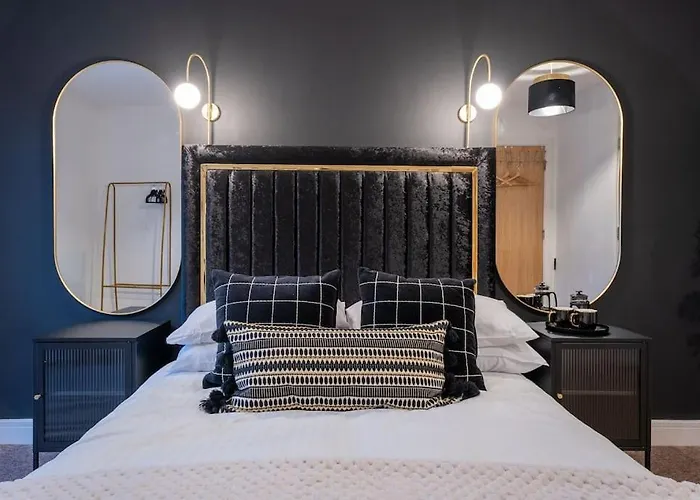 Penthouse Noir - Wyndale Living - Central Bham 2Br