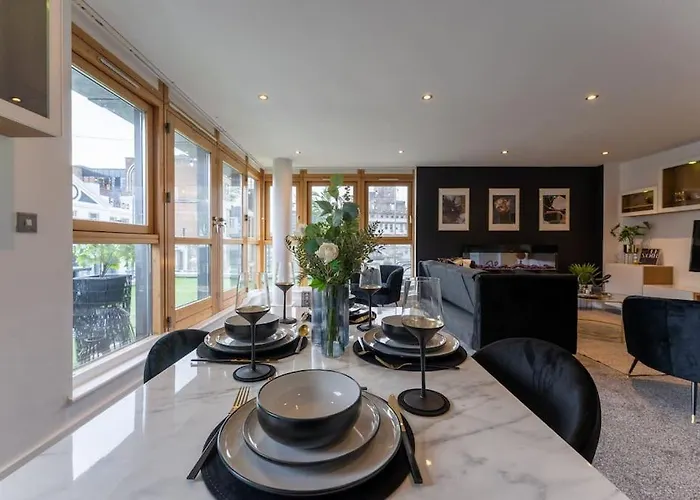 Penthouse Noir - Wyndale Living - Central Bham 2Br